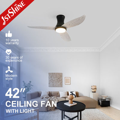 Buen precio 42 pulgadas de ventilador de techo LED moderno con control remoto para sala de estar decorativa en línea