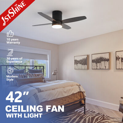 Buen precio Ventilador de techo de 52 pulgadas con motor DC y aspas de MDF para sala de estar interior en línea